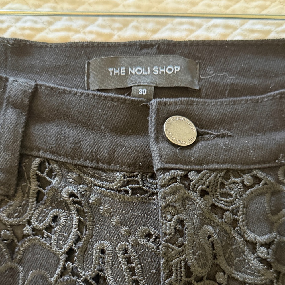 The Noli Shop Black Lace Floral Pants size 30 - Picture 6 of 16